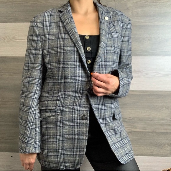 Plaid Blazer - Picture 4 of 7